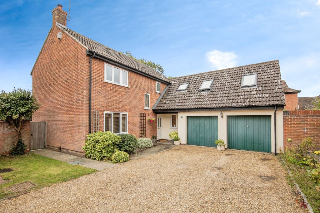 Property photo 1 of 17