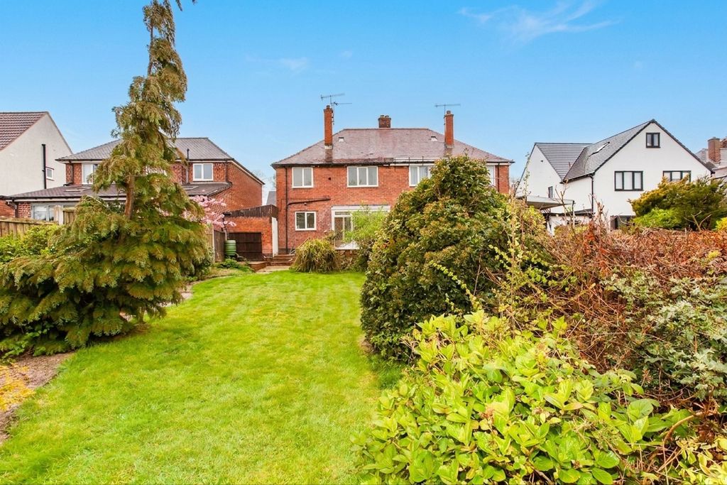 Property photo 2 of 23