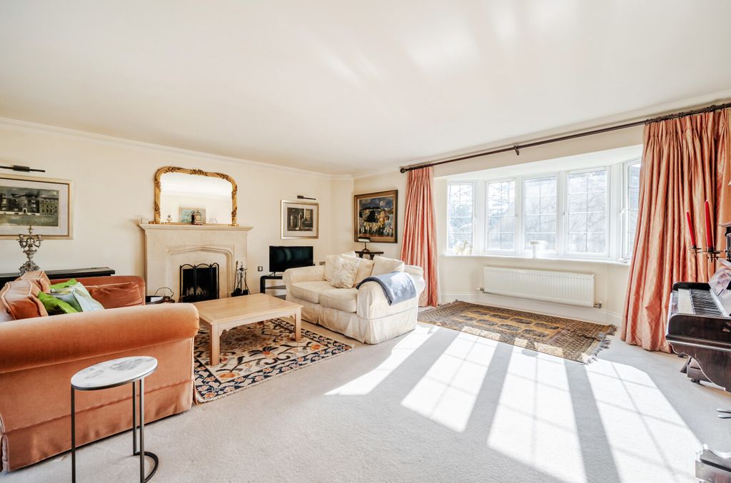 Property photo 3 of 27 1436439-6-69d69d1...