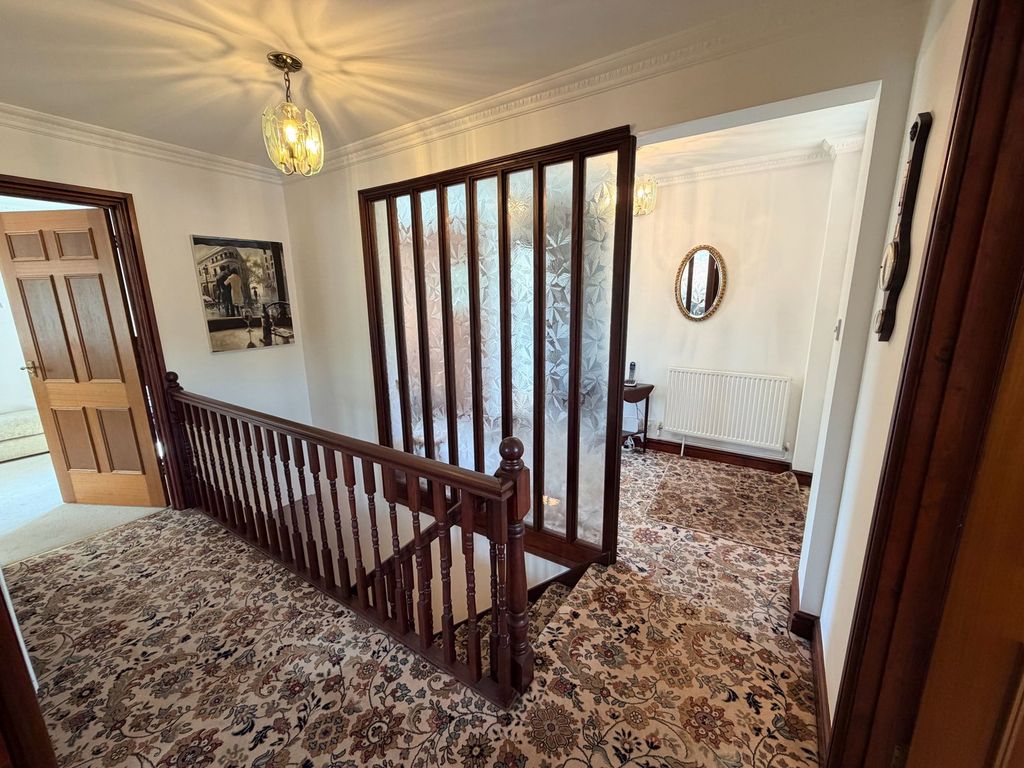 Property photo 3 of 53