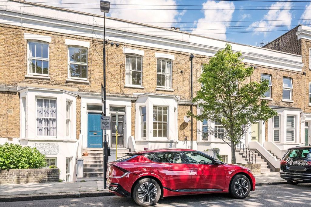 Property photo 1 of 4