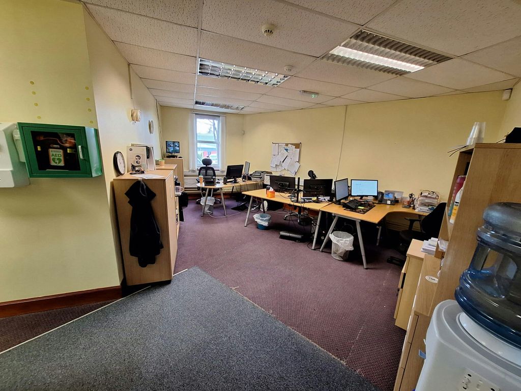 Property photo 3 of 6 Image 3