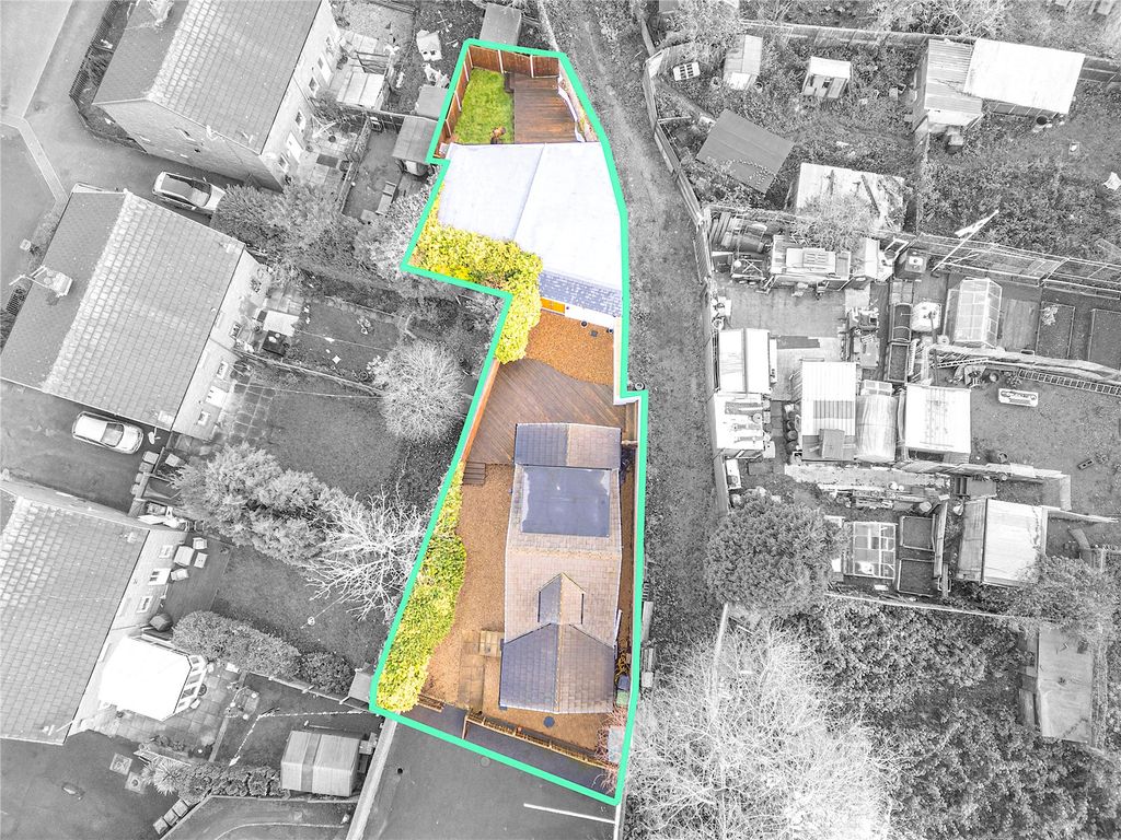 Property photo 2 of 26 Picture No. 71