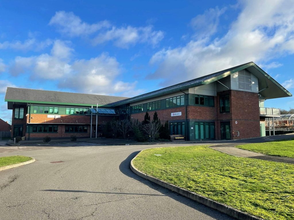 Property photo 1 of 4 Kemp House Front .Jpeg