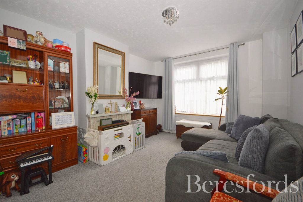 Property photo 3 of 12 Picture No. 31