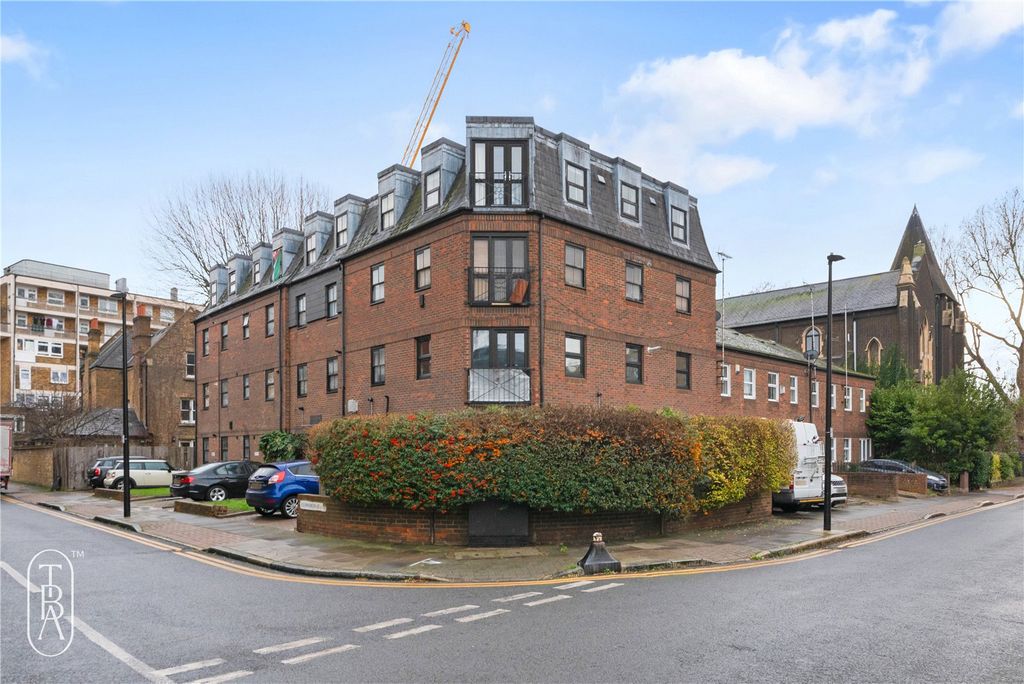 Property photo 2 of 13 Picture No. 03