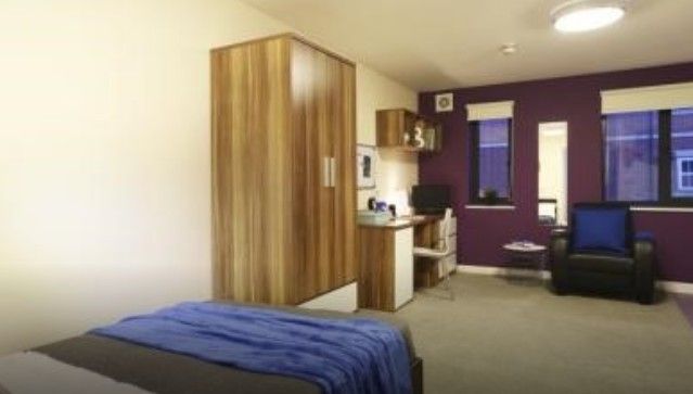 Property photo 1 of 6