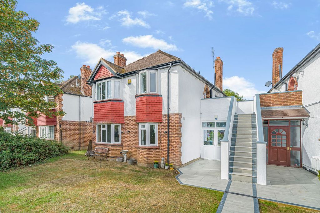 Property photo 1 of 14