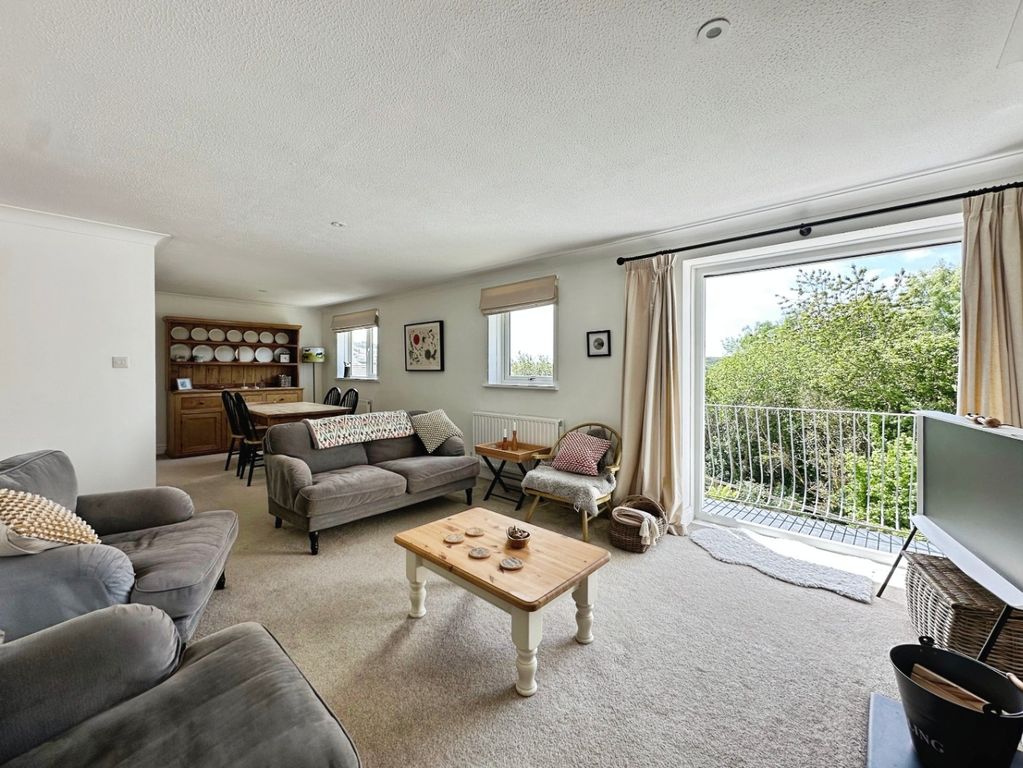 Property photo 3 of 26 5034179