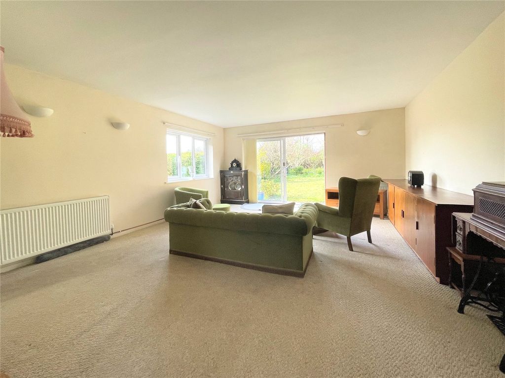 Property photo 3 of 19 Picture No. 08