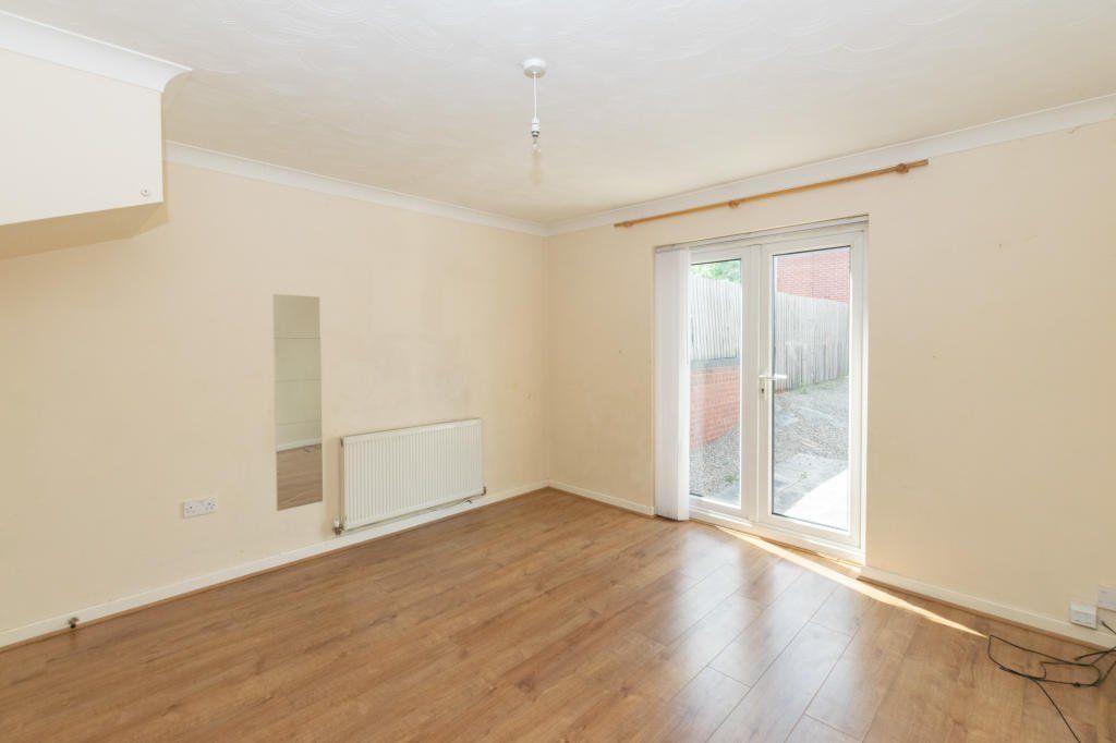 Property photo 2 of 10 Picture No. 02