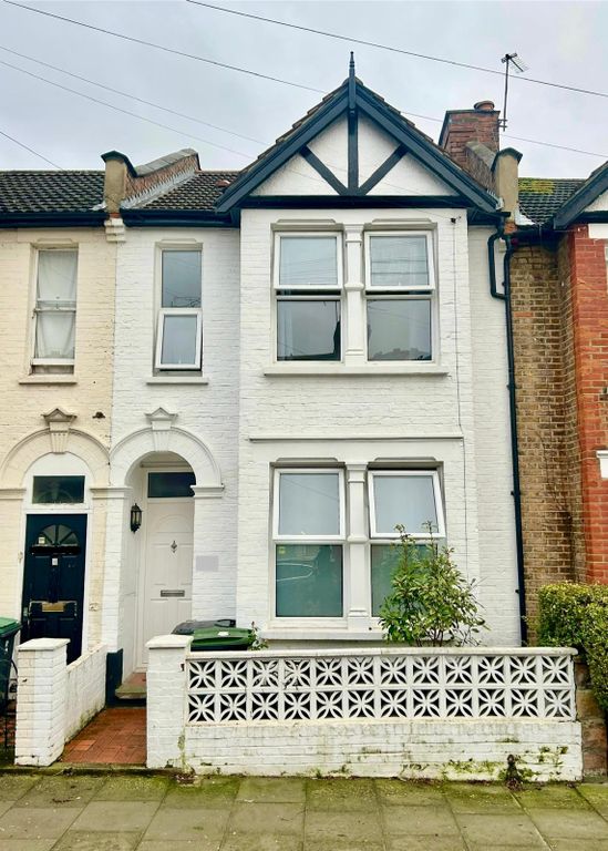 Property photo 1 of 16 3 Bedroom Terraced House N17
