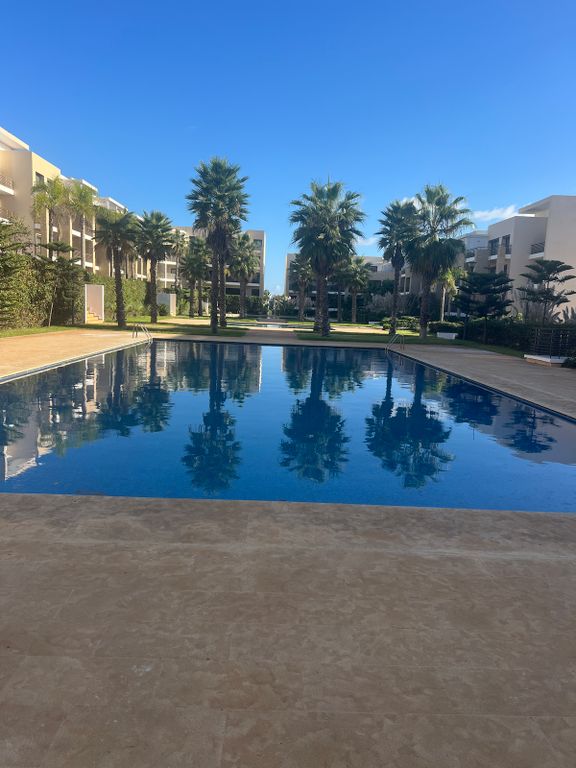 Property photo 2 of 27