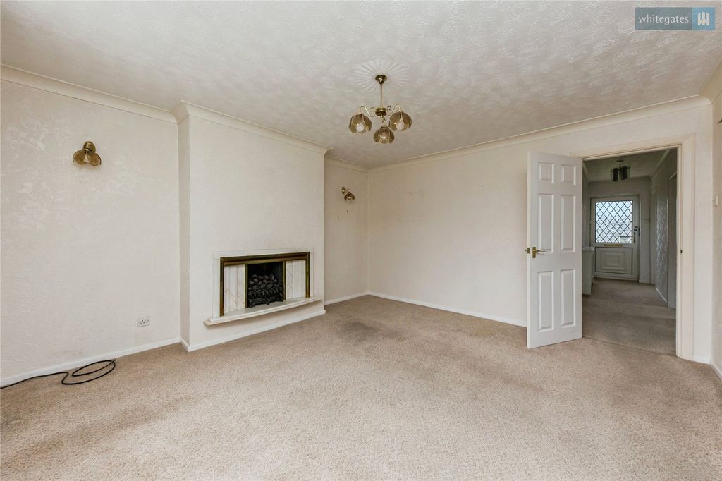 Property photo 3 of 17 Picture No. 10