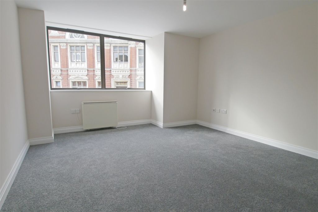 Property photo 2 of 10 Reception Room