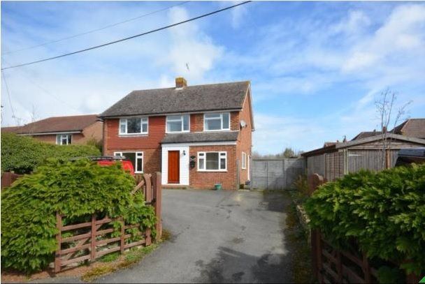 Property photo 1 of 12 4 Bed Unfurnished Detached