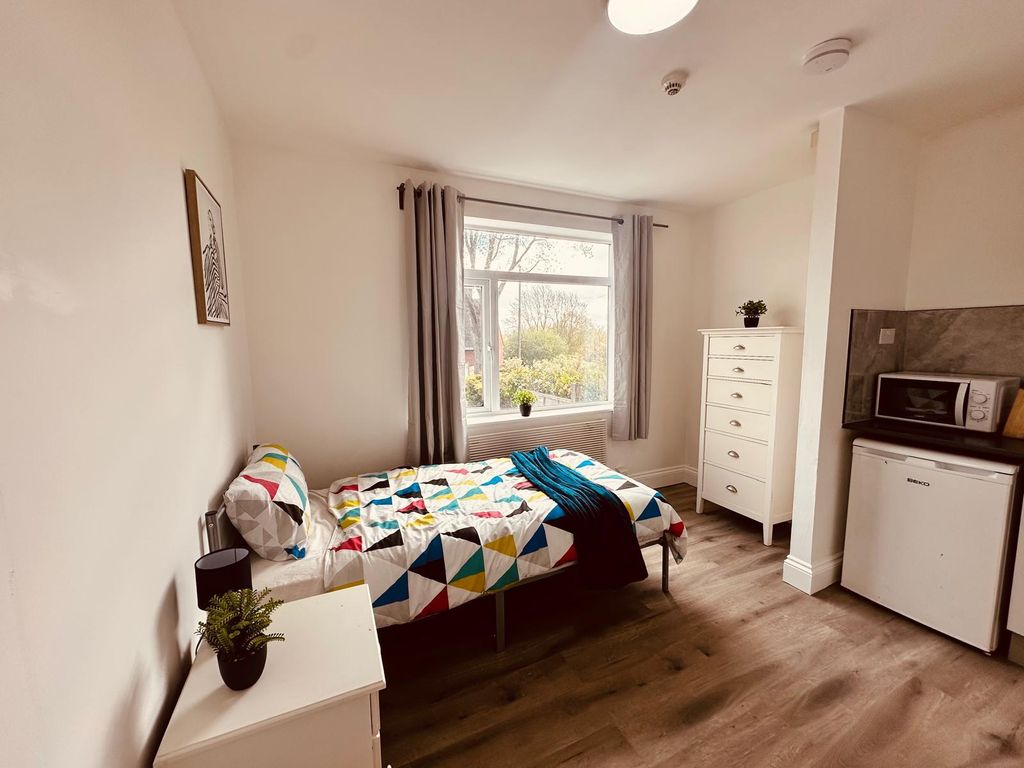 Property photo 1 of 4