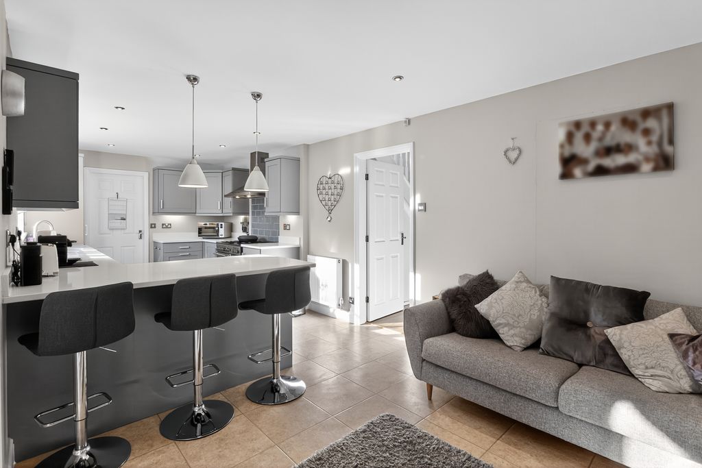 Additional image 6 of 5 bed detached house for saleMartin Close, Oakham LE15