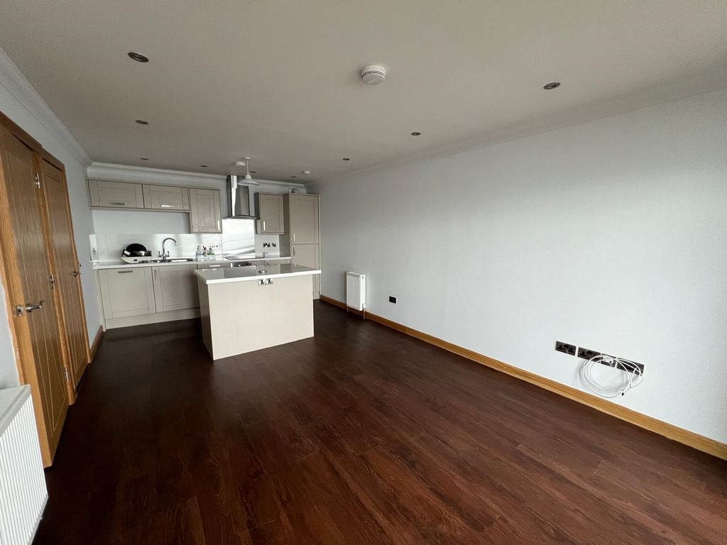 Property photo 2 of 18 Lounge With Open Plan Kitchen