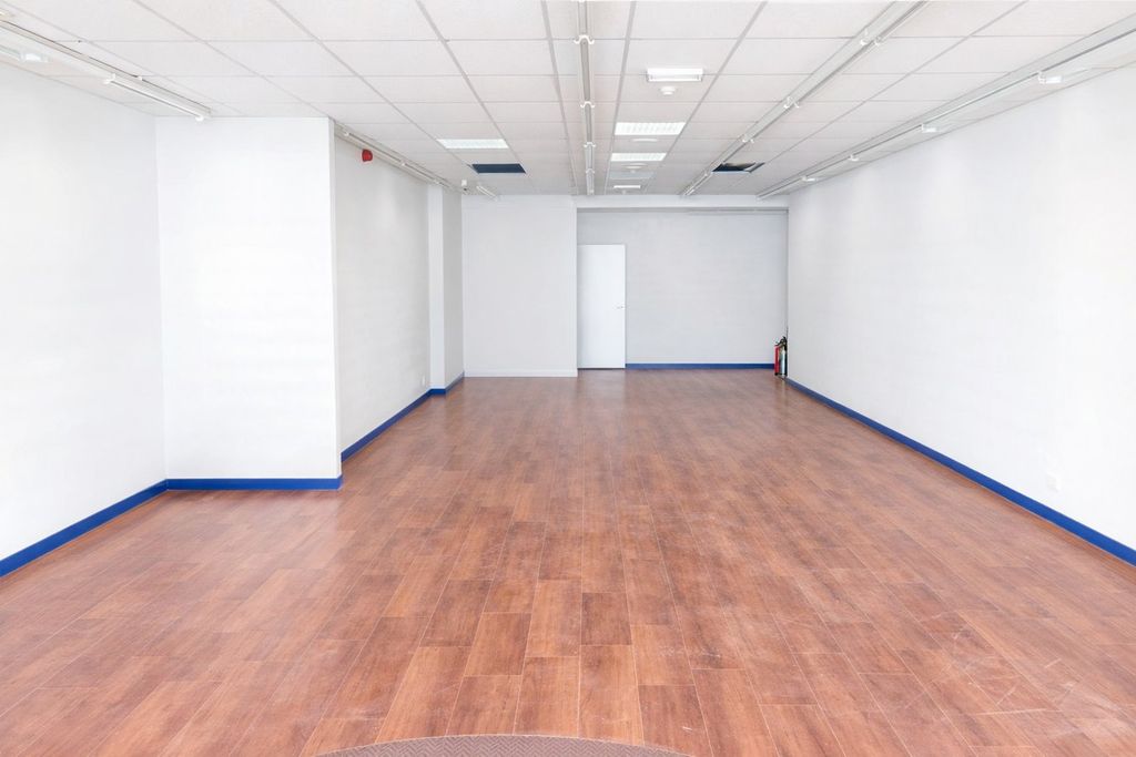 Property photo 2 of 3