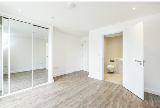 Property photo 2 of 12