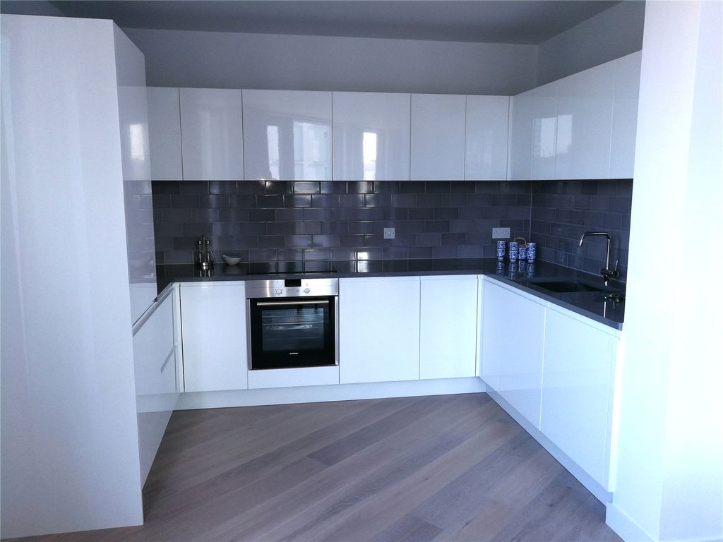 Property photo 3 of 11 Picture No. 03