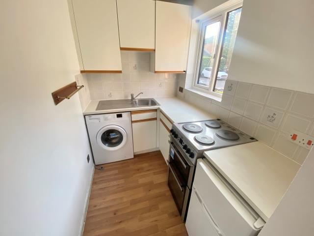 Property photo 1 of 5 Kitchen
