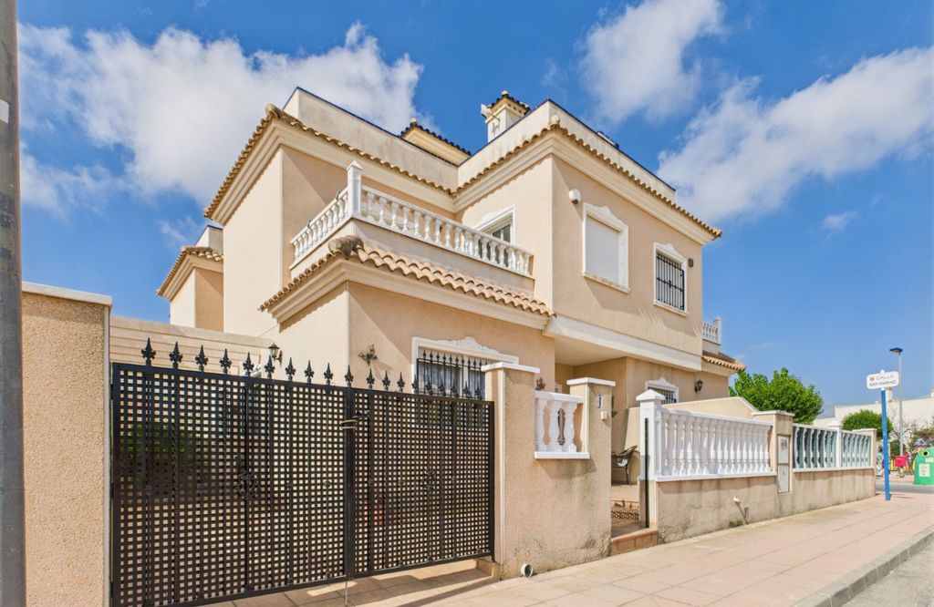 Property photo 1 of 46