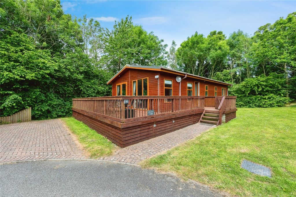 Property photo 1 of 17 Picture No. 02