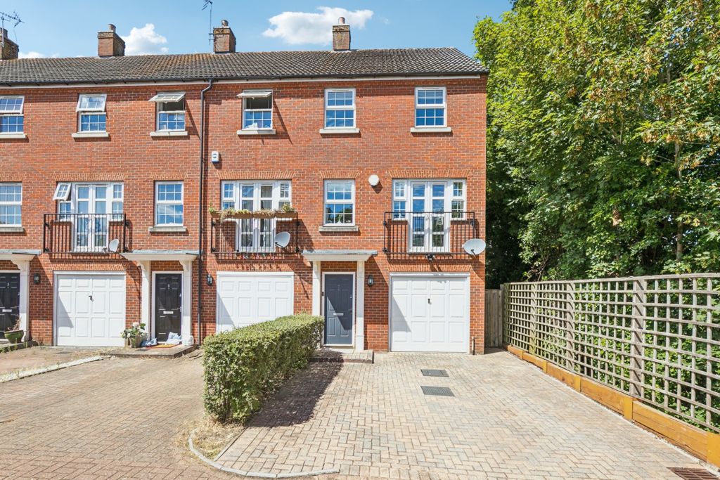 Property photo 1 of 21 5237042