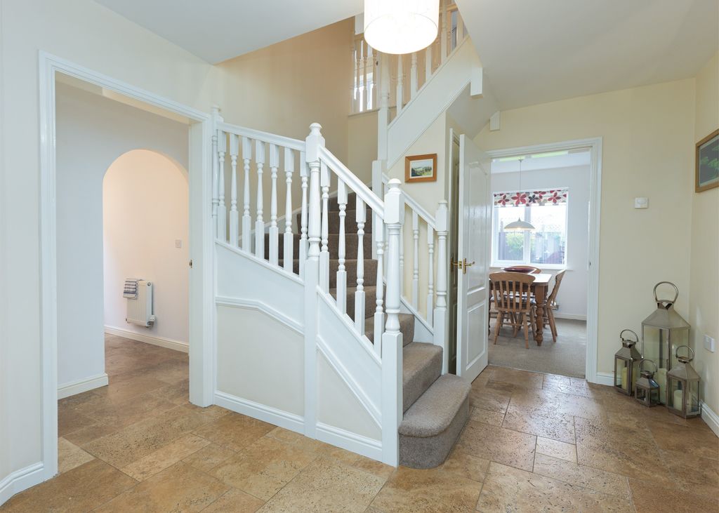 Property photo 3 of 29 Job_8436_Prv