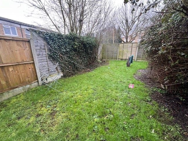 Property photo 2 of 9 Garden