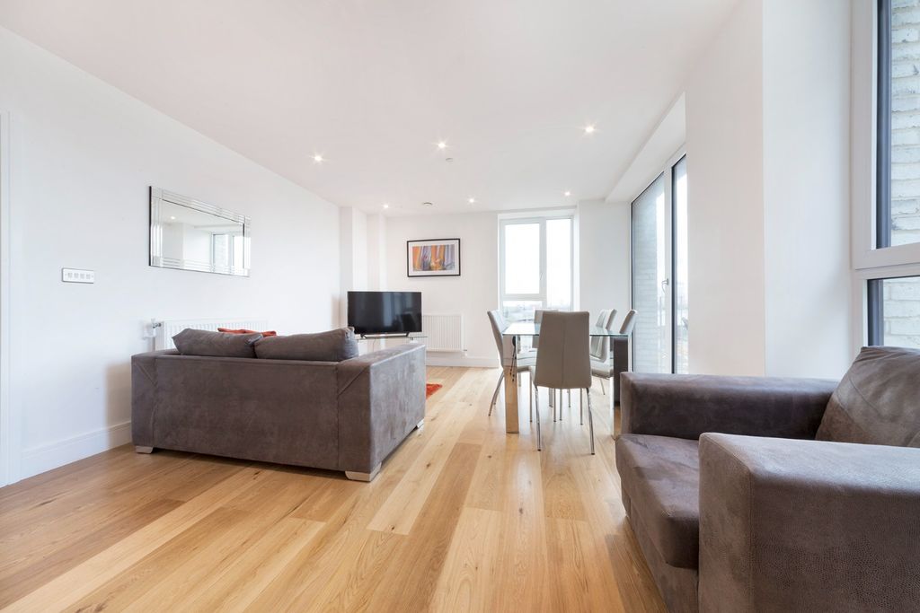Property photo 3 of 15 5600542