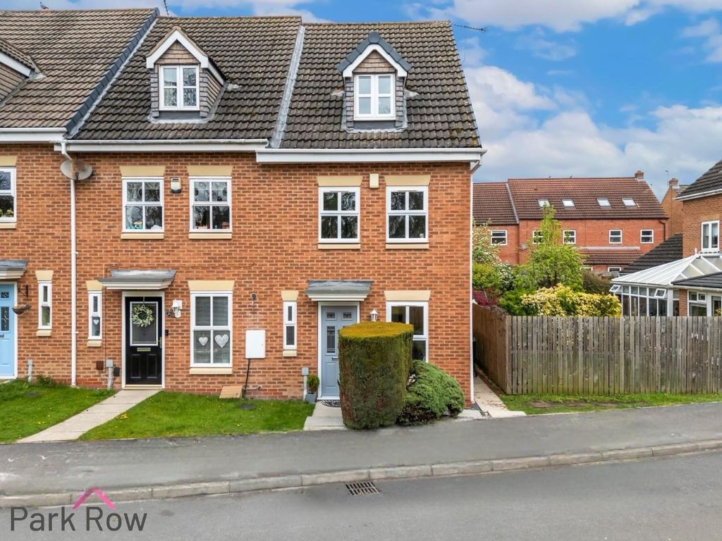 Property photo 1 of 31 Front