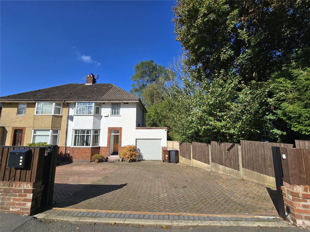 Property photo 1 of 24 End Of Row Semi