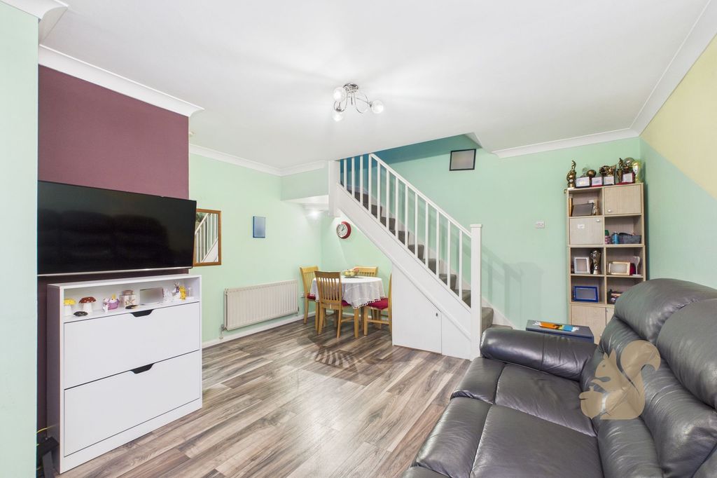 Property photo 3 of 16