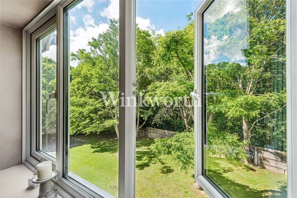Property photo 3 of 11 Picture No. 09