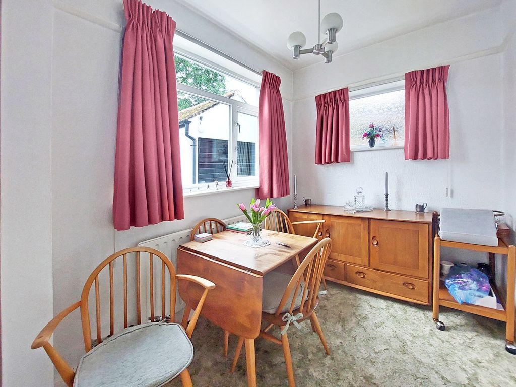 Property photo 3 of 20 5293242