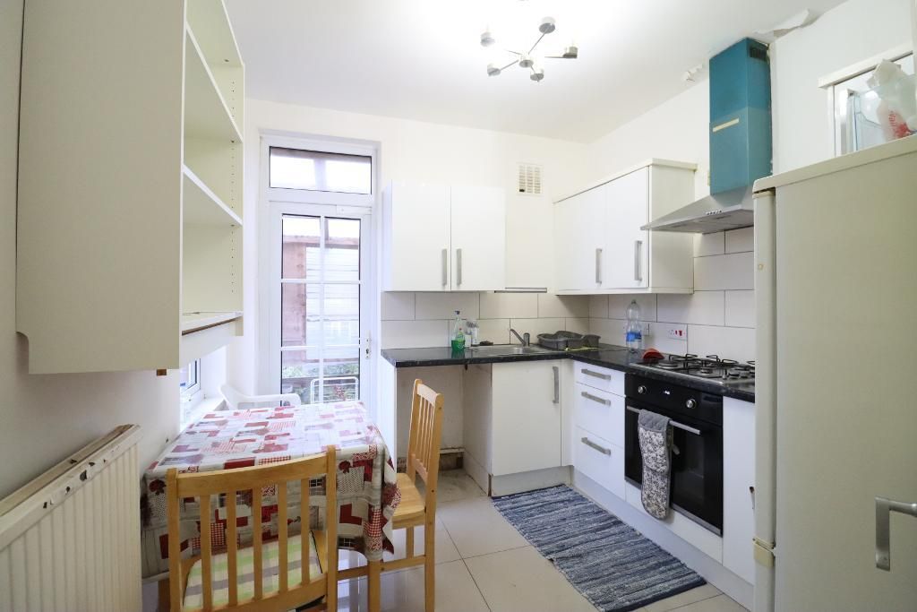 Property photo 3 of 6 Photo 3