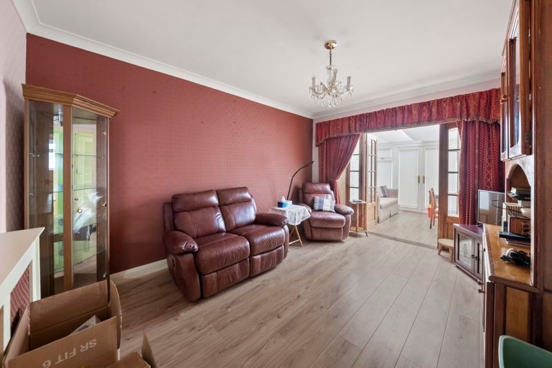 Property photo 2 of 17 Photo 11