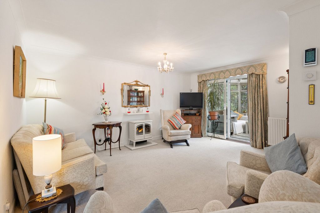 Property photo 2 of 26