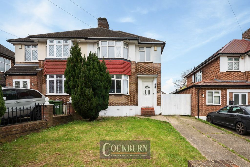 Property photo 2 of 15