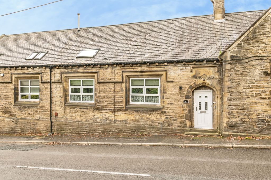 Property photo 1 of 18