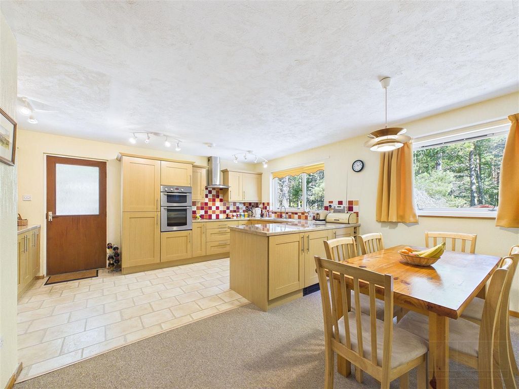 Property photo 3 of 31 Kitchen &amp; Dining Area