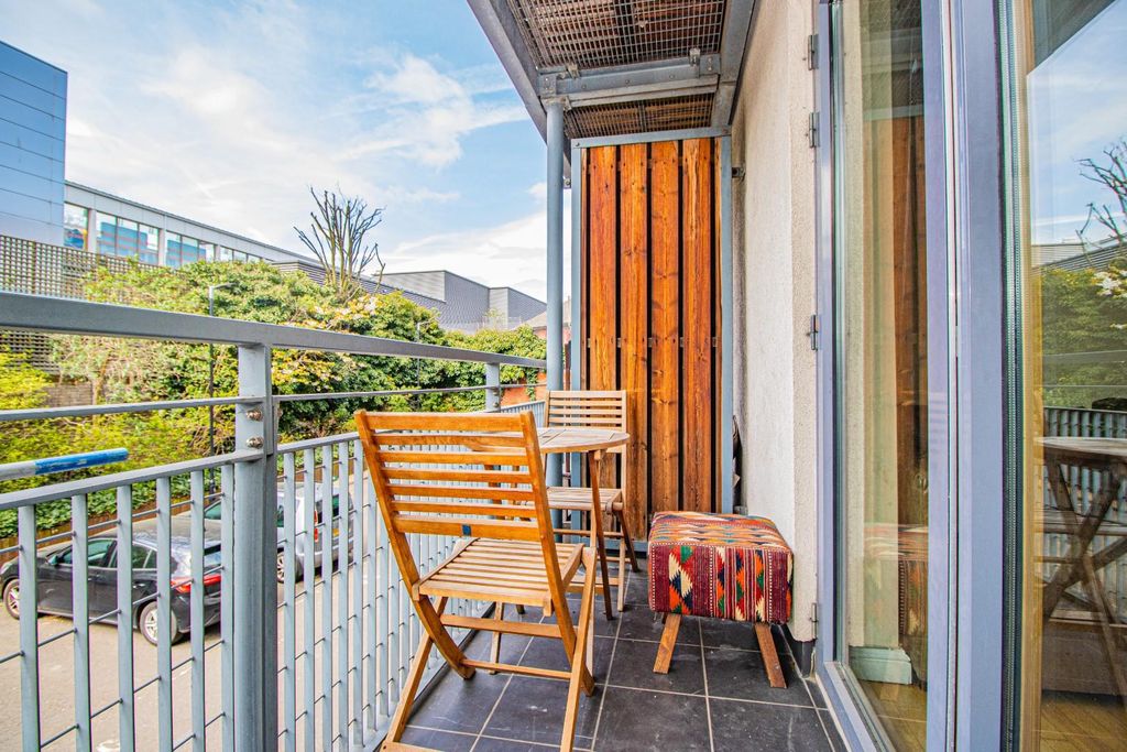 Property photo 2 of 8 Img_1929.Jpg