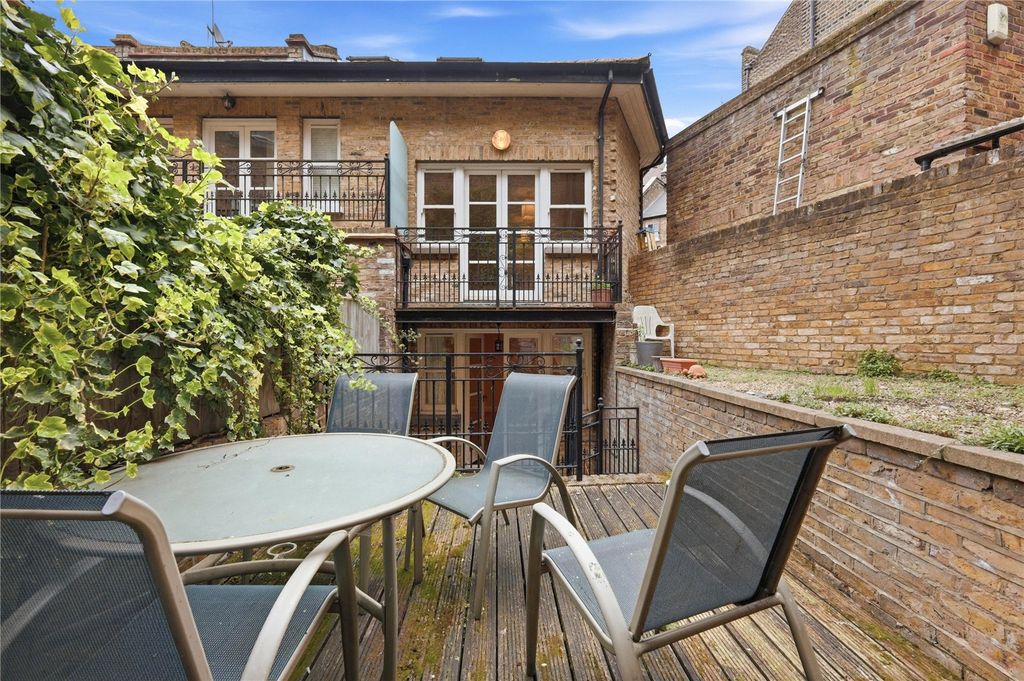 Property photo 2 of 16 Picture No. 07