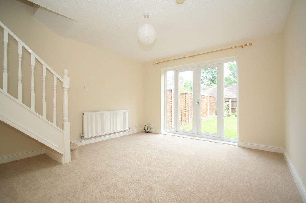 Property photo 2 of 7