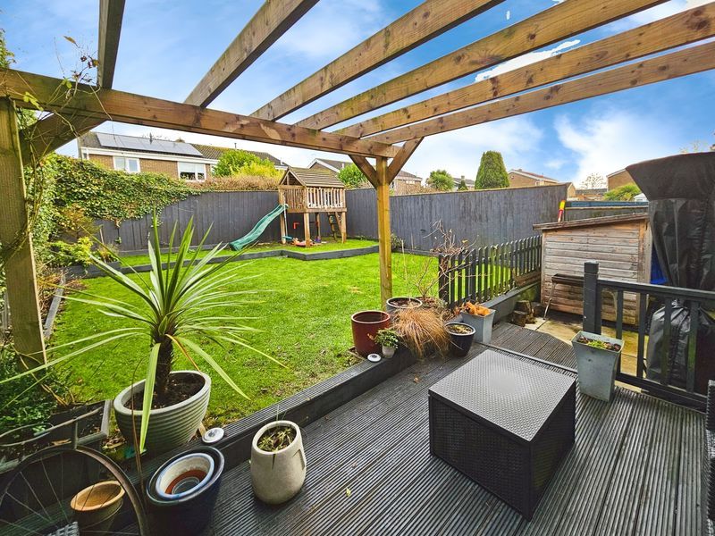 Property photo 3 of 11 Photo 7