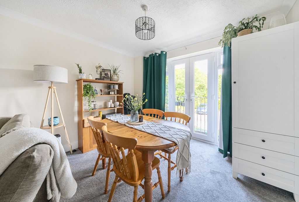Property photo 3 of 8 17-68234A76A416A-...