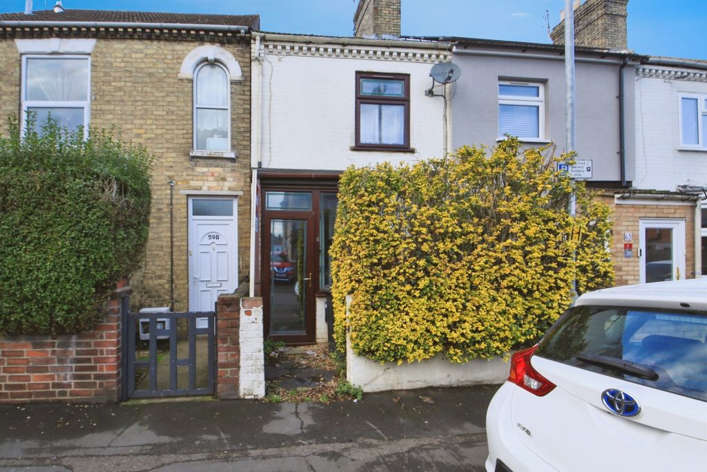 Property photo 1 of 11